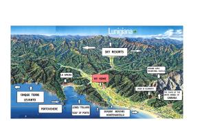 House with Pool, jacuzzi,garden and BBQ next seaside