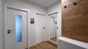 Rumy Apartment with parking space