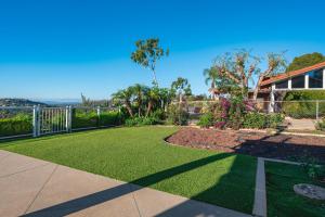 Luxury Hilltop Villa with Pool Stunning View