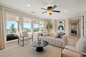 Luxury Hilltop Villa with Pool Stunning View