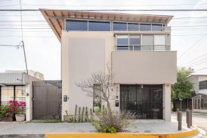 Comfortable and private full accommodation in Monterrey