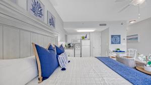 Beachfront Studio #212 at Majestic