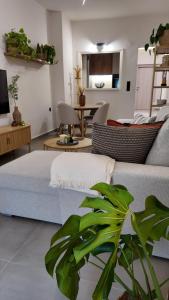 Urban Calm Heraklion Stylish Apartment in City Center
