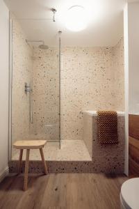 Galvin Brothers on Beckside