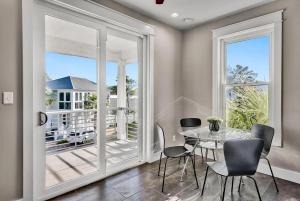 Book Me Baby! Take Me Away in Miramar Beach