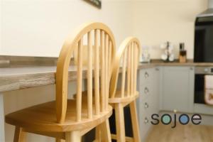 Victorian Townhouse Basement Apartment