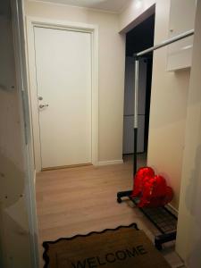 Cozy Corner - Bergen Vest