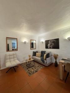 Casa Gatu Verdi-Garden Apartment with Pool