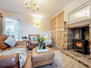 2 Bed in Bridekirk 93280