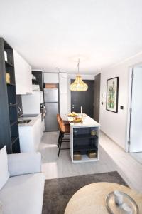 Moderno y cómodo para dos con gran conectividad