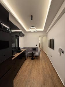 City Center Jacuzzi Lux 2master BD apartment