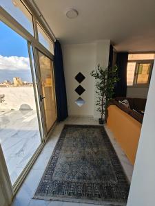 Modern Cozy Apartment in Prime Location