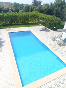 villa soleil 4 chambres vue panoramique avec piscine