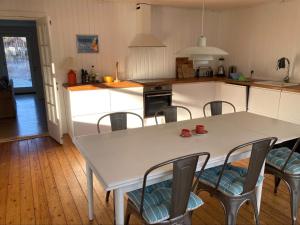 8 person holiday home in Vig