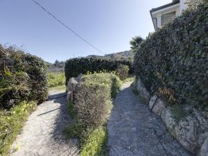 Sea view with air conditioning and garden img31