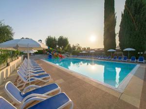 Mobile home for families at Lake Garda