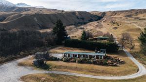 Mt Potts Lodge