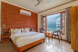 By the Lake Boho Bhimtal