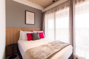 OBK1802 - Studio na Av. Santo Amaro | Varanda e Ar