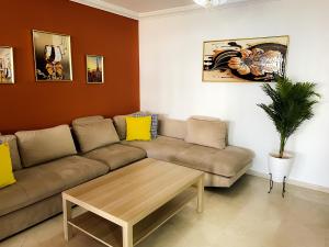 Amazing Appartement au centre ville en face HILTON & la Gare Train de TGV