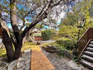 Apartment in Galapagar with Pool and Garden