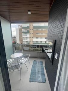 Arpoador Praia de Palmas Building - 250 meters from the beach