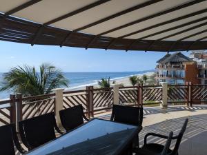 Vivo Resorts - Palmarito Properties