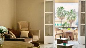 Garden View & Abdeen Palace 2BR & 2 Bathrooms - Downtown Cairo