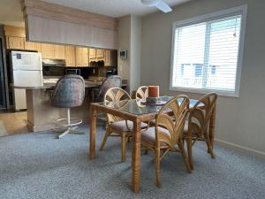 Corner Oceanfront 2BR – Elevated Balcony Views - Cherry Grove - Beachmaster 107