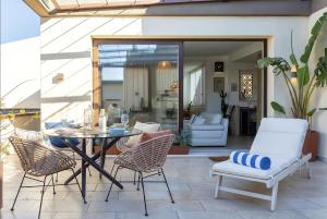 ClickSardegna San Michele Penthouse with Panoramic Terrace