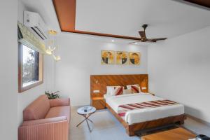 Alaya Stays, Krishna Serenity Pet-Friendly Suite with Pool, Lawn & Gazebo