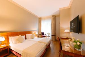 Executive Double or Twin Room room in Windsor Hotel
