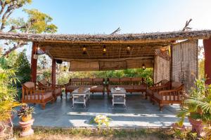 Alaya Stays, Krishna Serenity Pet-Friendly Suite with Pool, Lawn & Gazebo