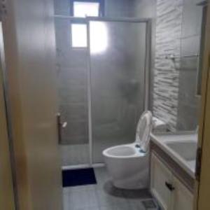 Affordable two bedroom apartment with fully equipped gym, heated swimming pool, private parking space child play area and unbeatable city views