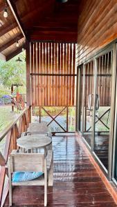 Rang Robin Farmstay for 4 with pool