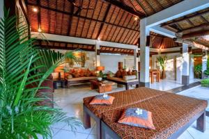 Farheen Comfortable 1 BR Private Pool Villa