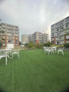 3BR Fully Furnished Apartment in Colombo Suburb