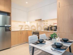 Modern 1 BR Apartment at Seagate, Mina Rashid Water Front