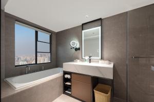 Atour X Hotel Xiamen Exhibition Center Gudishi Station
