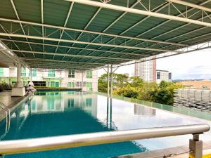 Davao Executive Studio at Abreeza Place 2-4 guests