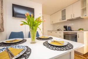 Seaview Beach Camp Maslina