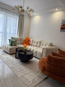 Leshwa House Apartments