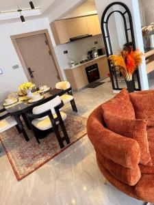 Leshwa House Apartments