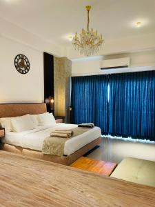 Ocean Breeze Sea View Luxury Apartments