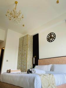 Ocean Breeze Sea View Luxury Apartments