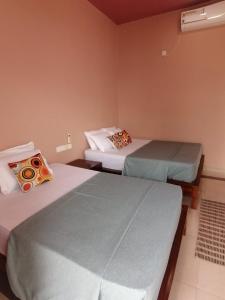 Araliyaa Tourists Lodge