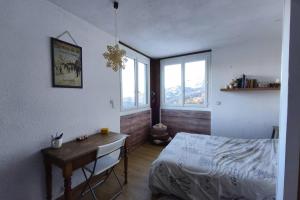 Le Sauze Bright 60m Flat near Slopes