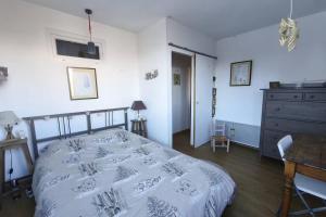 Le Sauze Bright 60m Flat near Slopes