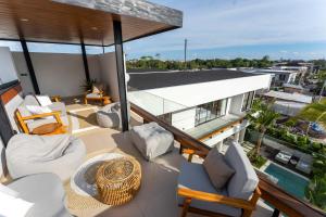 Luxury 4BR Villa - Pool Sunset view Berawa Canggu