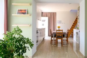 Majoros Garden Apartman